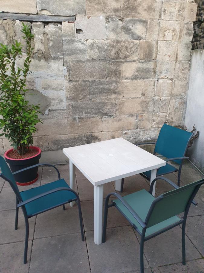 Appartement Terrasse - Hypercentre Avignon Bagian luar foto